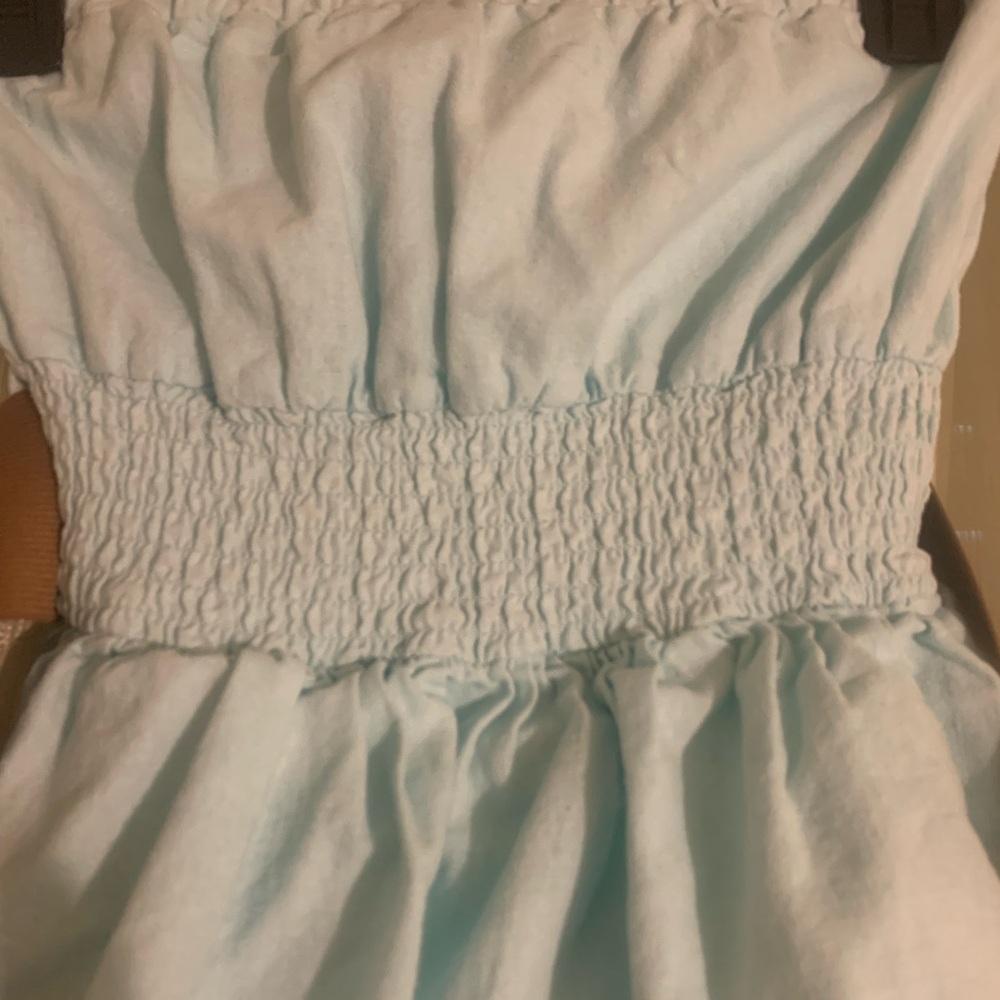 Have Light Blue Garment - Picture 3 of 7
